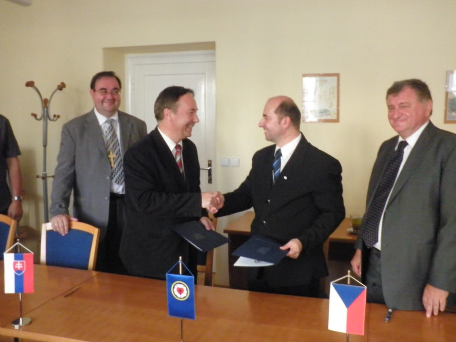 Partnership agreement between the ECAC in Slovakia and the Czech Republic